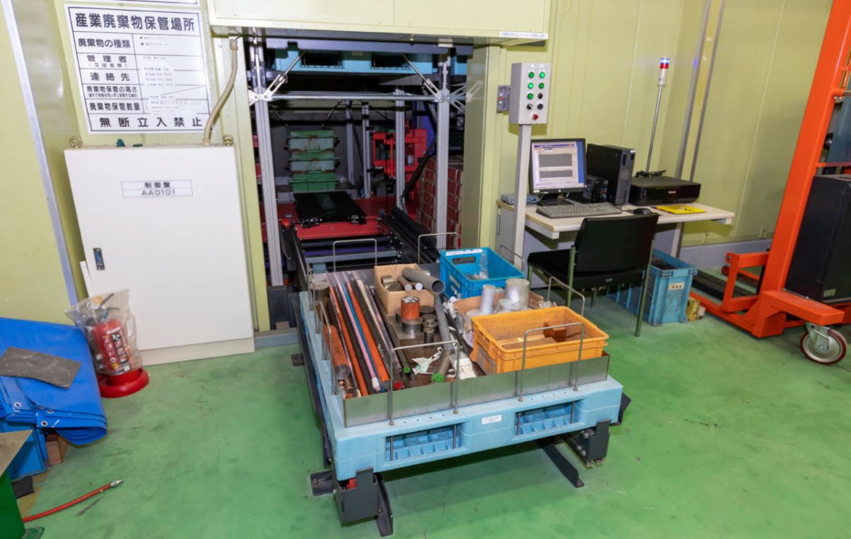 Other equipment YUASA YARN GUIDE ENGINEERING CO.,LTD.